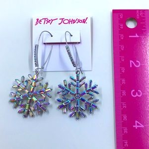 Betsey Johnson Snowflake Dangle Earrings New